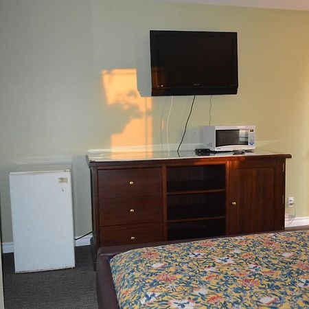 Kitchener Motel מראה חיצוני תמונה
