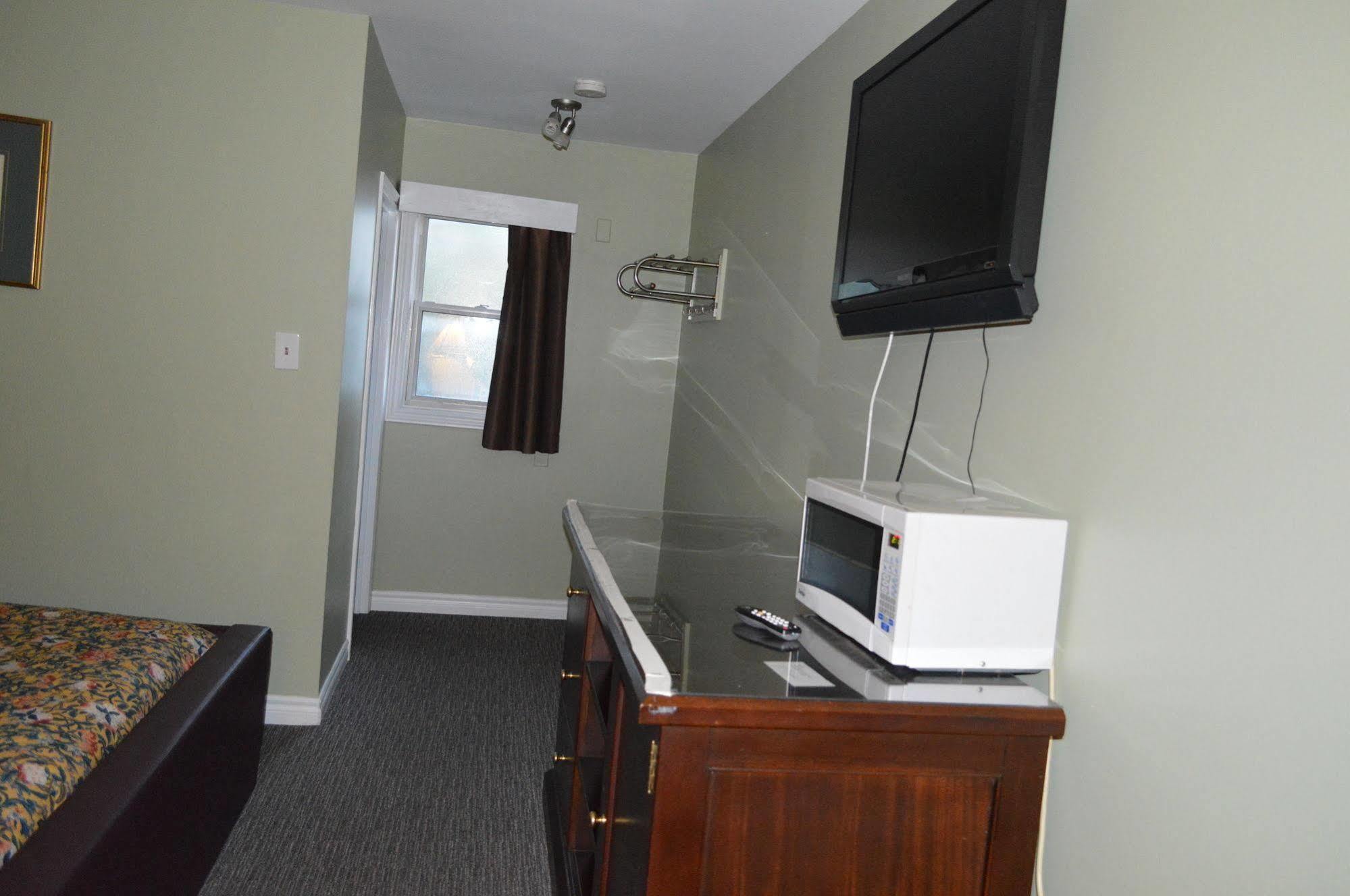Kitchener Motel מראה חיצוני תמונה
