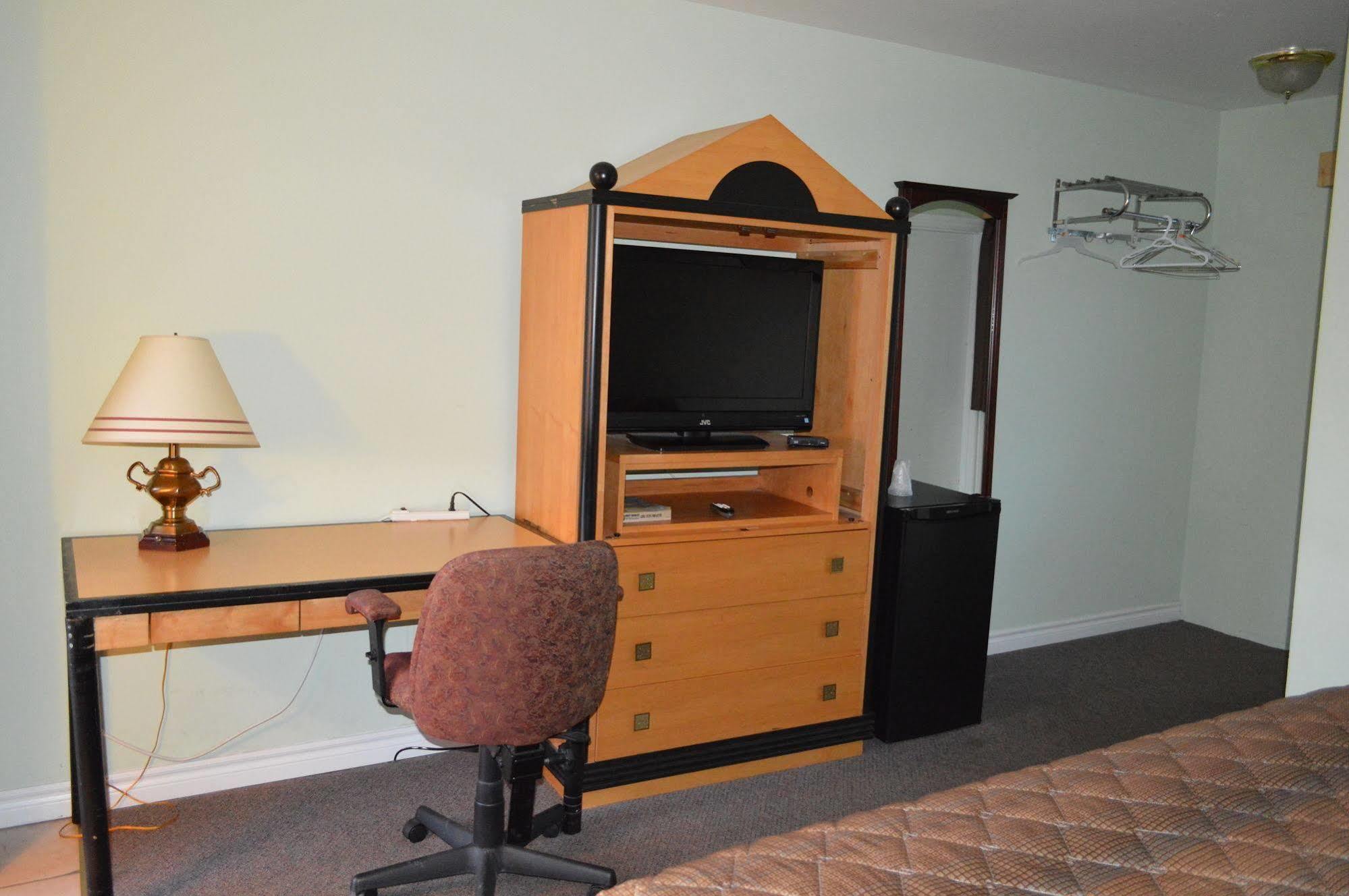 Kitchener Motel מראה חיצוני תמונה