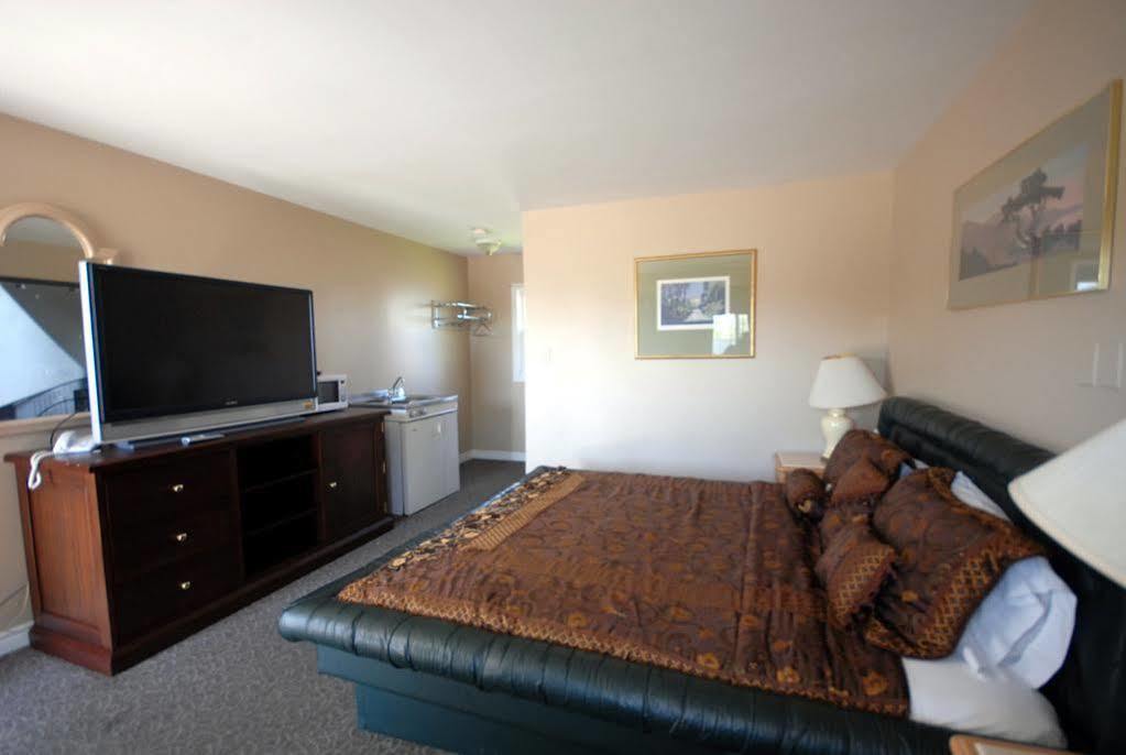 Kitchener Motel מראה חיצוני תמונה